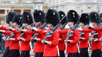 When the guard changes: how to manage a new government