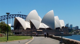 The uncivil Mr Jones and the Opera House stoush