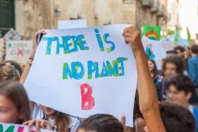 Australian students gather in mass climate strike to protest gas