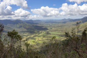 Aerial surveys to collect geophysical data on Queensland’s northwest