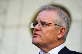 Who was advising Morrison to keep his ministerial power play quiet?