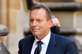 Australia sends Tony Abbott on trade trip to India