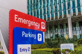 Victoria calls for national cabinet to consider COVID strain on frontline healthcare workers