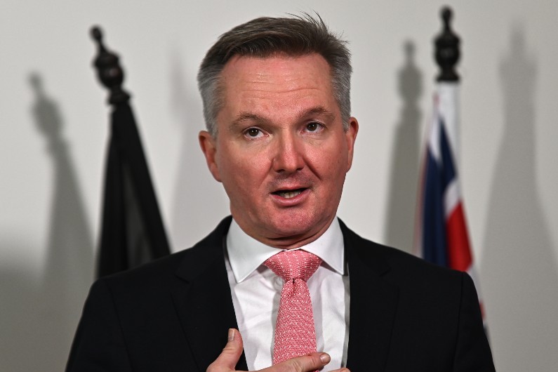 Chris Bowen