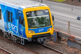 Auditor finds poor performance tracking of Victoria’s rail assets