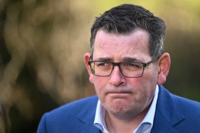 Pressure mounts on Dan Andrews to stop cull of 4,000 VPS after new credit rating, Commonwealth Games cancellation