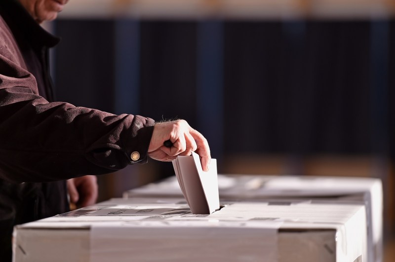 Paper voting most secure way to vote, says NSW electoral commissioner