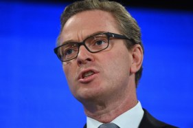 Pyne says media has a role in public service’s consultant use