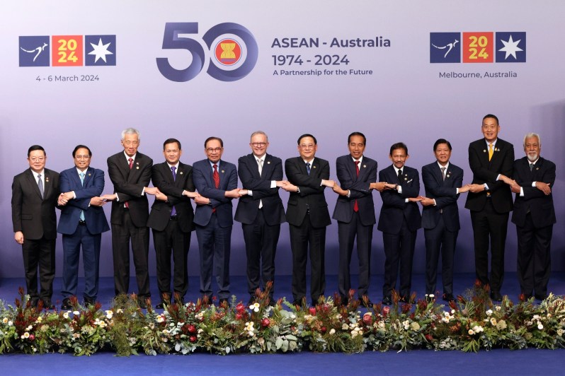 Australian music steals the show at ASEAN family photo